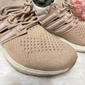 Adidas Ulra Boost size 8 beige